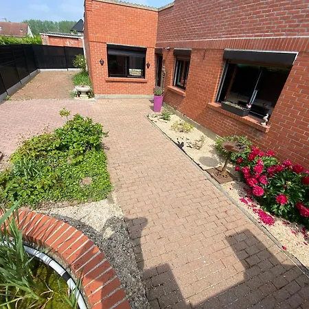 Holiday home Maison Coeur Des Weppes La Maralbique Wavrin